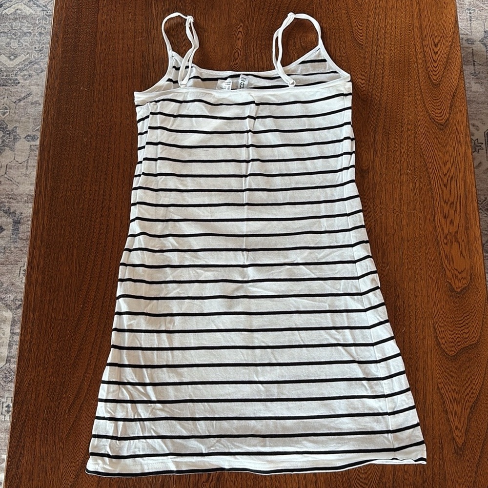Striped White and Black Tank Top Small